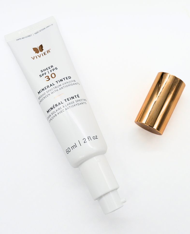 SHEER SPF 30 Mineral Tinted